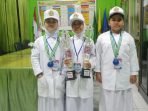 Azwa Putri Humaira Supriadi, Davina asendra Permana. dan Sydney Livia Hafidz Juara 1 Cerdas Cermat Provinsi Banten