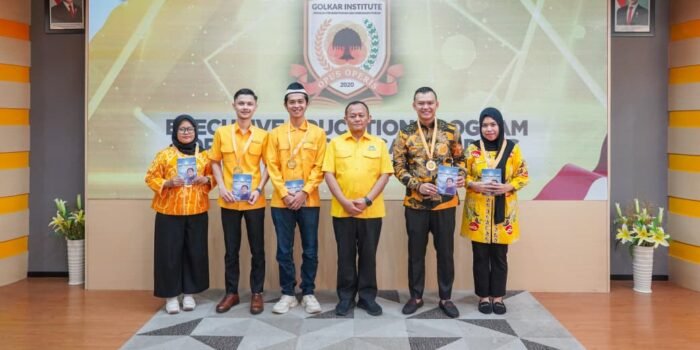 Kader Partai Golkar Kabupaten Pandeglang, Miftahul Farid Sukur, berhasil meraih predikat peserta