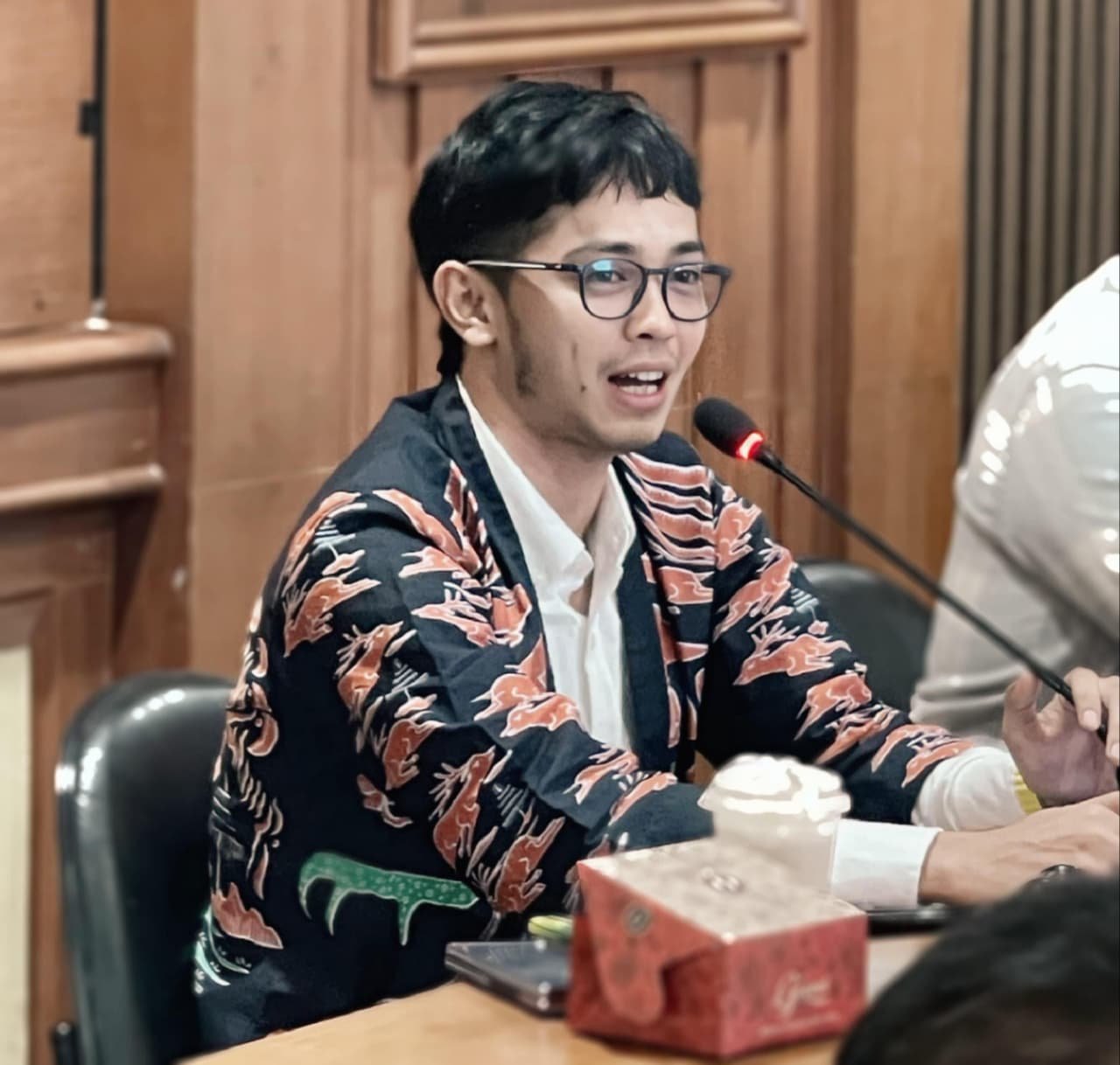 Anggota DPRD Pandeglang dari Komisi I, Miftahul Farid Sukur, angkat bicara terkait temuan dugaan penyalahgunaan Dana Desa (DD)