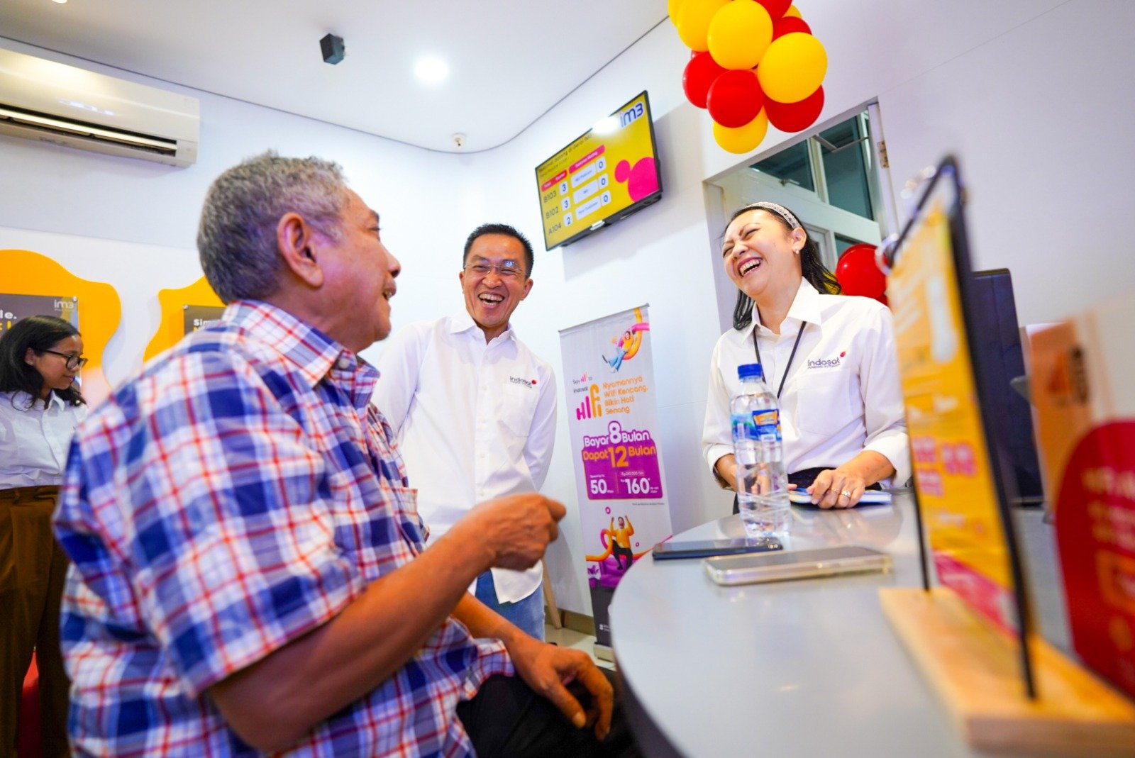 Indosat Ooredoo Hutchison (Indosat atau IOH) mengapresiasi kesetiaan pelanggan di momen Hari Pelanggan Nasional 2025.