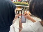 Pengajuan tambah daya listrik pada promo Oktober Optimal Tambah Daya (OOTD) dapat dilakukan dengan mudah dan praktis melalui aplikasi PLN Mobile.