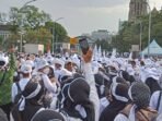 Ribuan Guru Madrasah  Se-Kabupaten Pandeglang ikut demo di Jakarta. Ribuan Guru Madrasah Se-Kabupaten Pandeglang ikut demo di Jakarta.