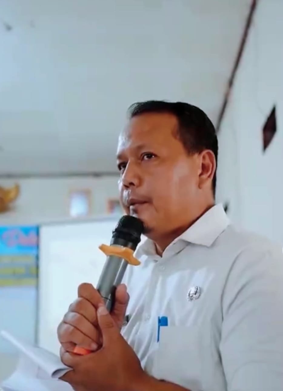 Kepala Desa Sumurbandung, Budi Setiawan