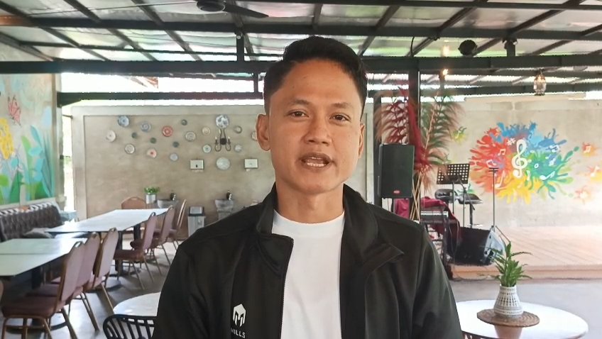 Satgas MBG sekaligus Wakil Bupati Pandeglang, Iing Andri Supriadi saat diwawancari awak media.