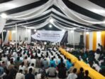 Caption: Suasana istighosah dan doa bersama peringatan Isra Mi’raj Nabi Muhammad SAW yang digelar DPW PSI Provinsi Banten bersama para ulama dan ribuan santri di Pondok Pesantren Fathul Ma’ani, Kecamatan Menes, Kabupaten Pandeglang.
