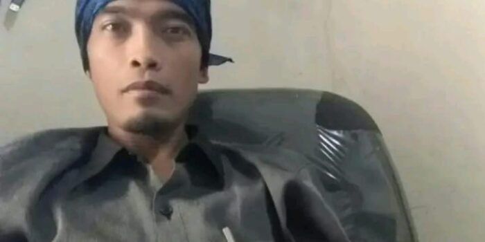 Ketua Ormas Jarum Korcam Cikulur, Apuh Saepudin