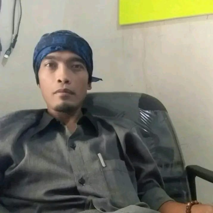 Ketua Ormas Jarum Korcam Cikulur, Apuh Saepudin