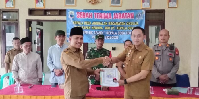 Caption: Sertijab Kepala Desa Anggalan, Kecamatan Cikulur, Kabupaten Lebak