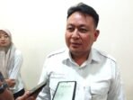 Caption : Kepala Badan Pengelola Keuangan Daerah (BPKD) Kabupaten Pandeglang, Gimas Rahadyan saat diwawancarai awak media.